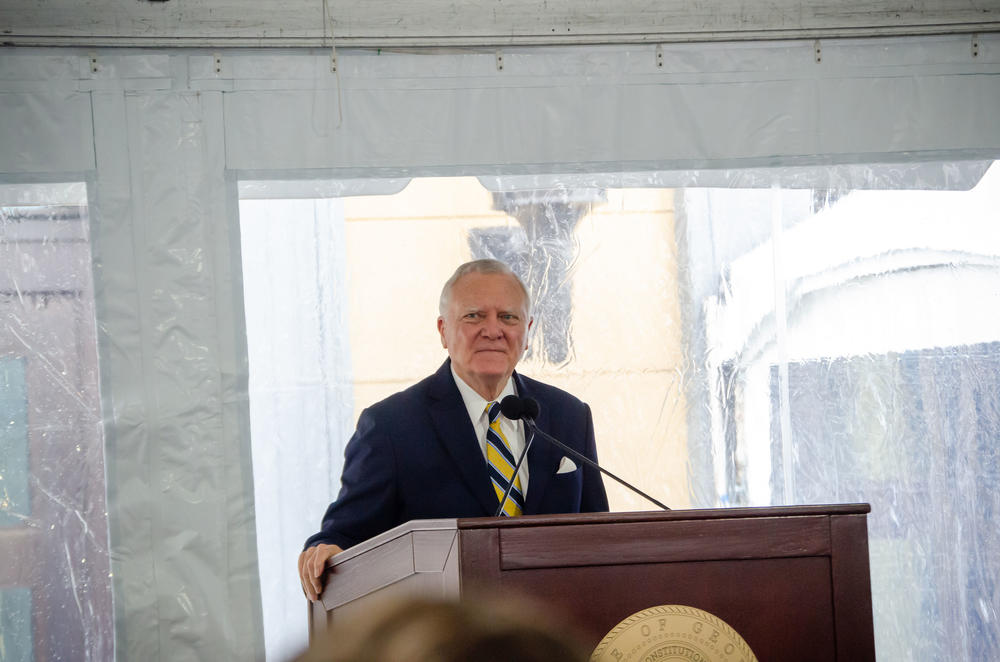 Photo of Nathan Deal speaking