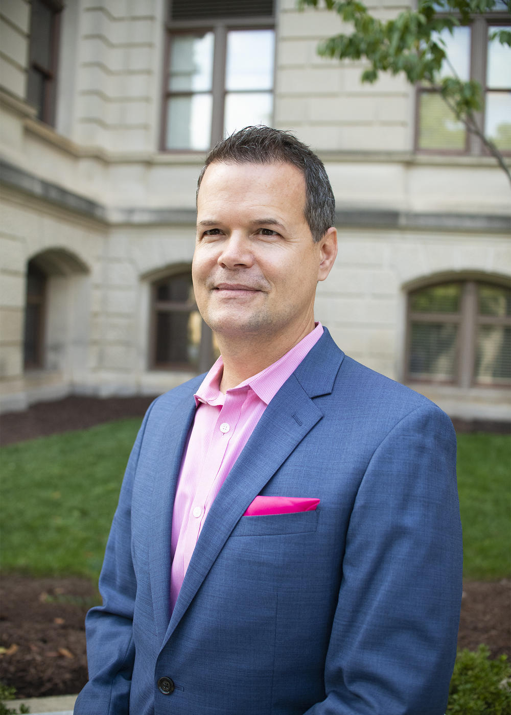 Sean Treadaway Headshot